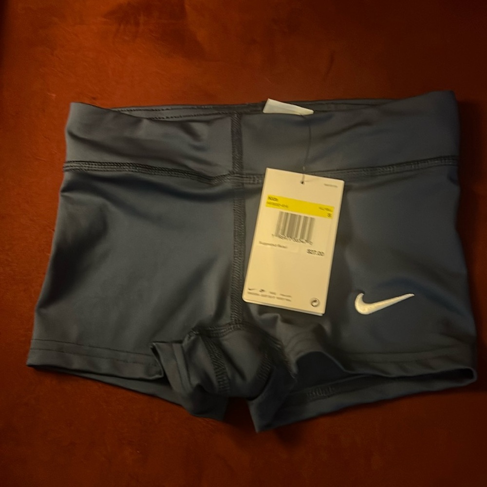 Girls Small Petite volleyball shorts